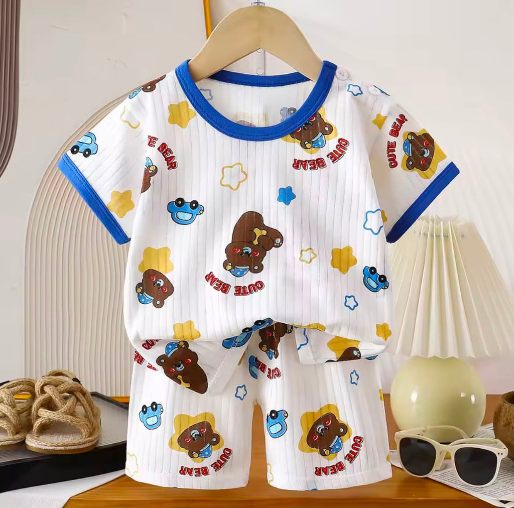 Conjunto de ropa para niños