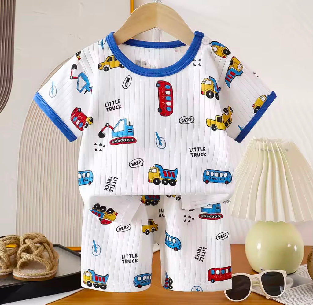 Conjunto de ropa para niños