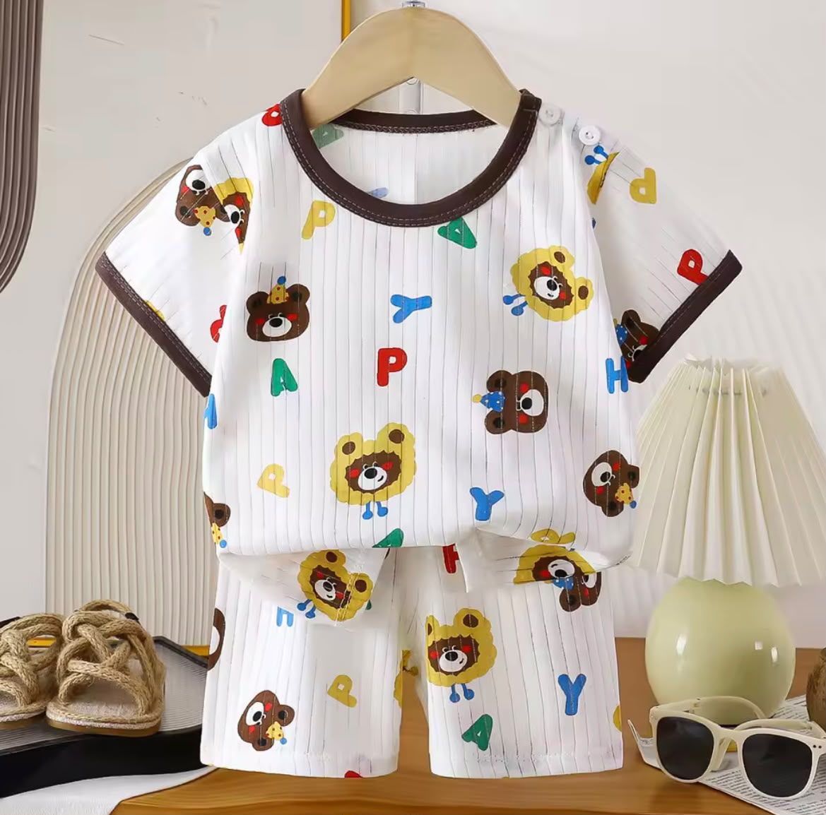 Conjunto de ropa para niños