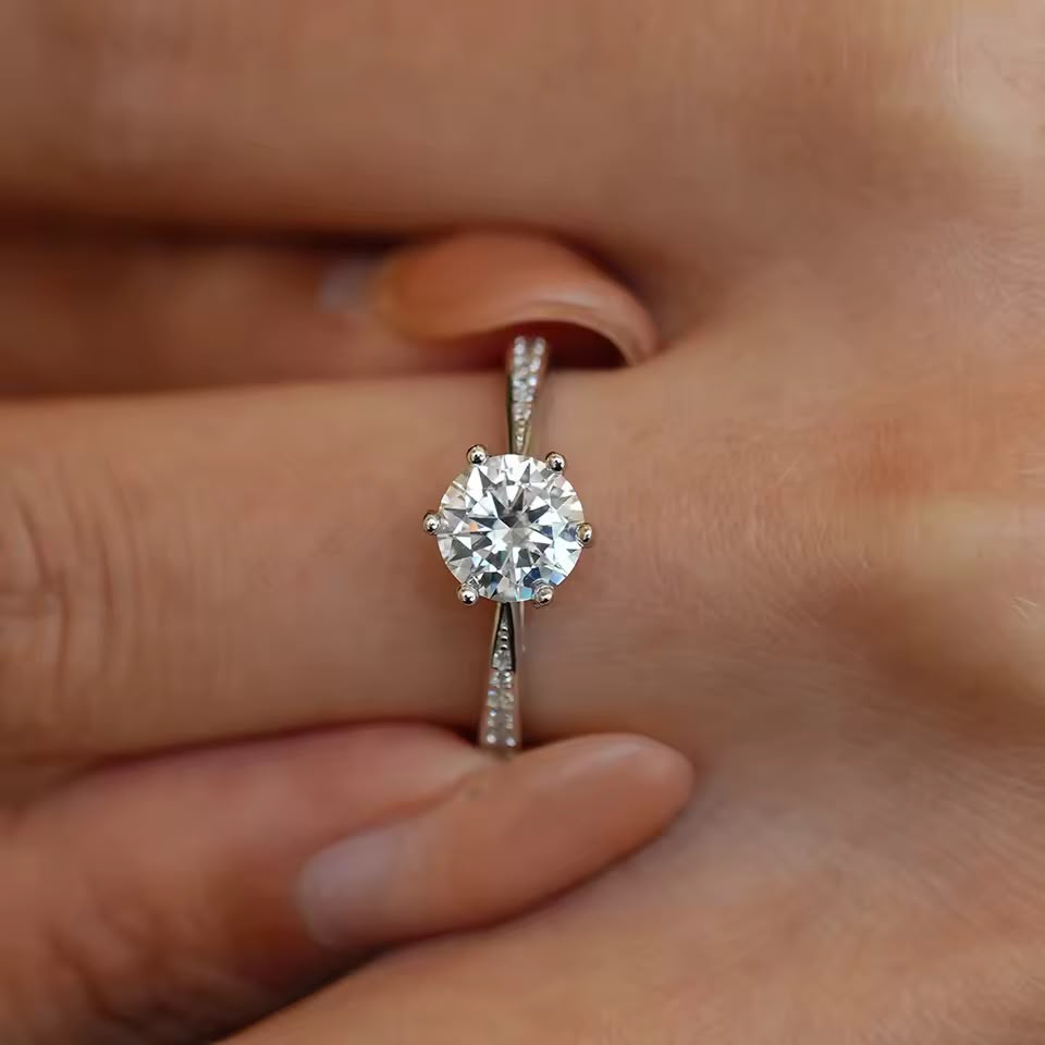 Anillo de plata