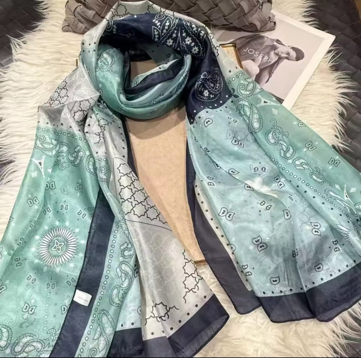 Bufanda blanca de seda de morera para 100%, chal para mujer, nuevo diseño Floral, chal largo de playa para verano, bufandas de lujo para el cuello para mujer, Hijabs