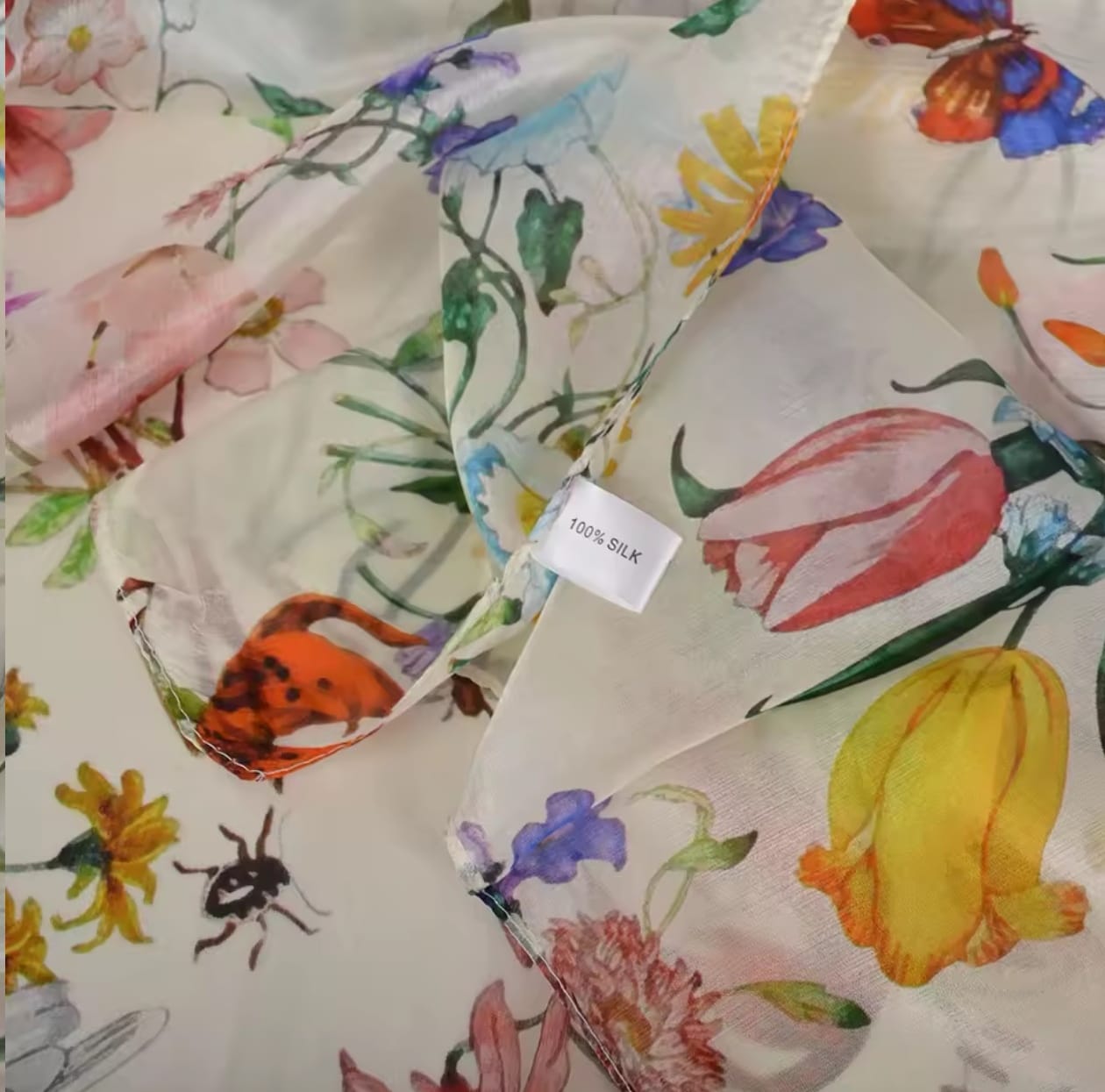 Bufanda blanca de seda de morera para 100%, chal para mujer, nuevo diseño Floral, chal largo de playa para verano, bufandas de lujo para el cuello para mujer, Hijabs